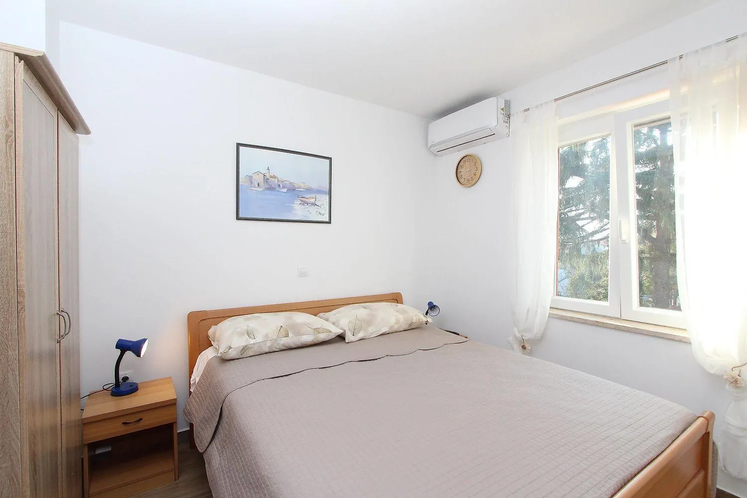 Bezauberndes Apartment Nur 190 Meter Zum Strand Mit 2 Klimaanlagen Rovinj