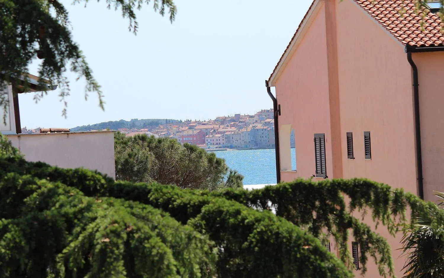 Bezauberndes Apartment Nur 190 Meter Zum Strand Mit 2 Klimaanlagen Rovinj Croatia