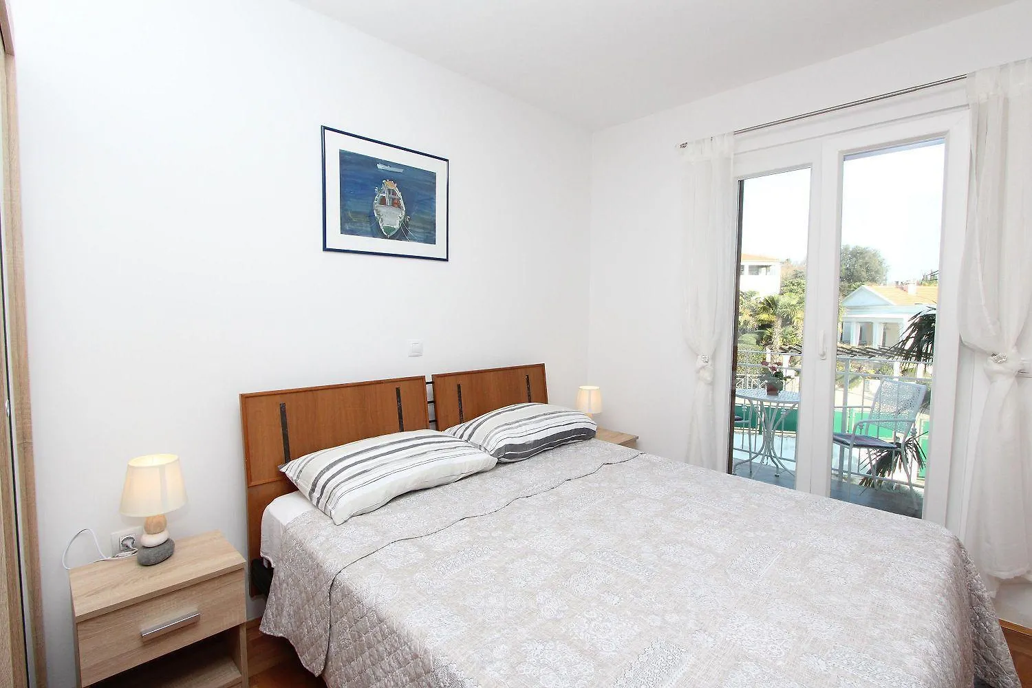 Bezauberndes Apartment Nur 190 Meter Zum Strand Mit 2 Klimaanlagen Rovinj
