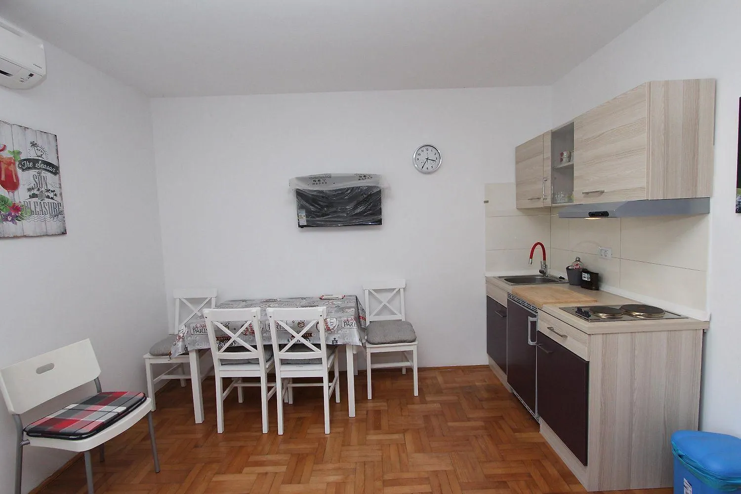 Bezauberndes Apartment Nur 190 Meter Zum Strand Mit 2 Klimaanlagen Rovinj