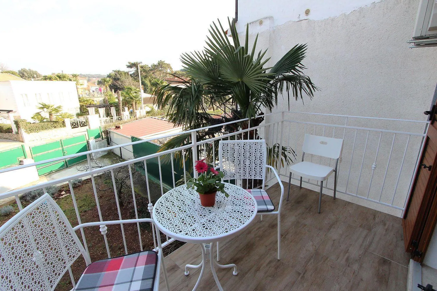 Bezauberndes Apartment Nur 190 Meter Zum Strand Mit 2 Klimaanlagen Rovinj